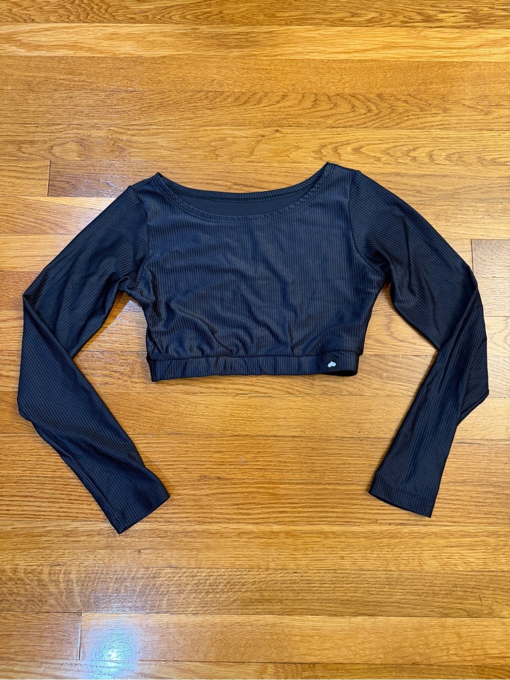Booty By Brabants Long Sleeve Crop Activewear Top - Labeled One Size (Best S/M)